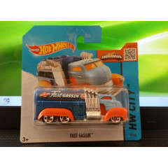 Hot Wheels Treasure Hunt Volkswagen Beetle & Fast Gassin